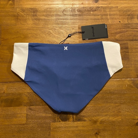 NWT Hurley bikini bottoms - Picture 2 of 6